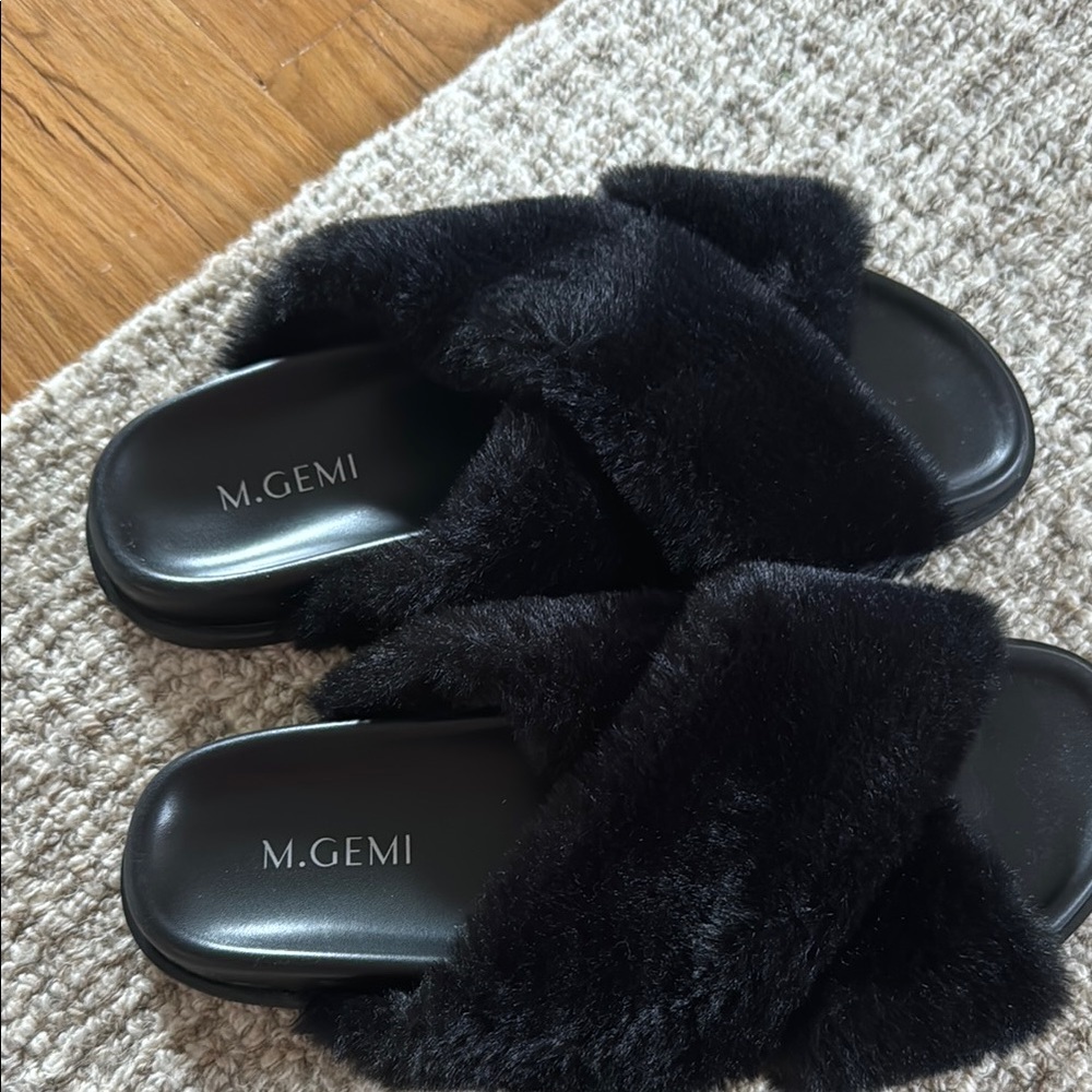 M. Gemi Black Fur Slide Sandals